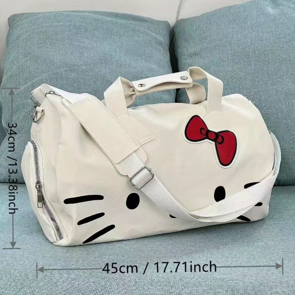 NWT SANRIO HELLO KITTY TRAVEL DUFFEL BAG (still in plastic) - Picture 5 of 7